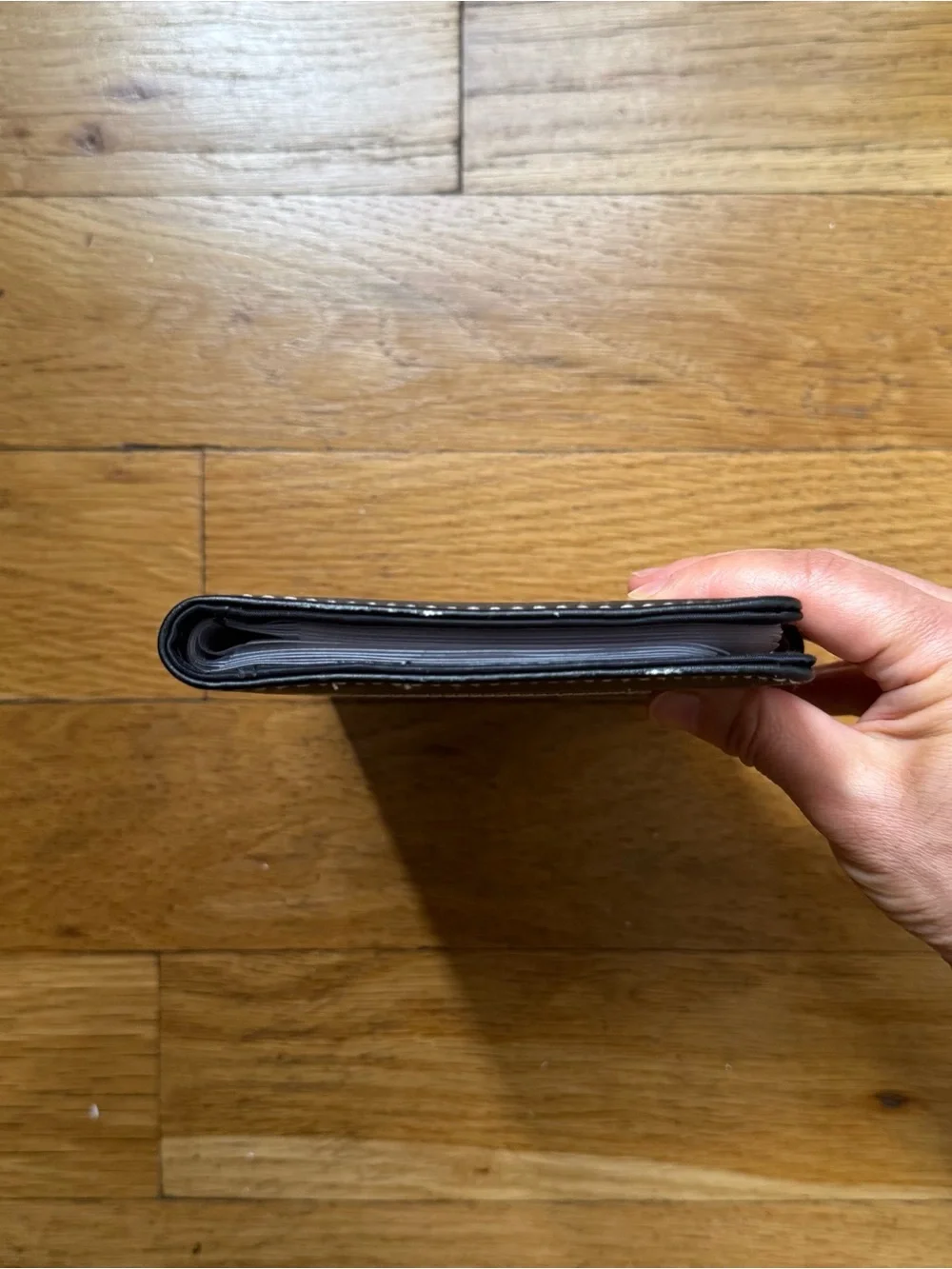 FedEx Kinko’s black faux leather cover business card holder